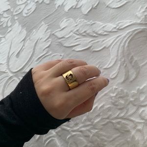 Michael Kors size 7 gold ring